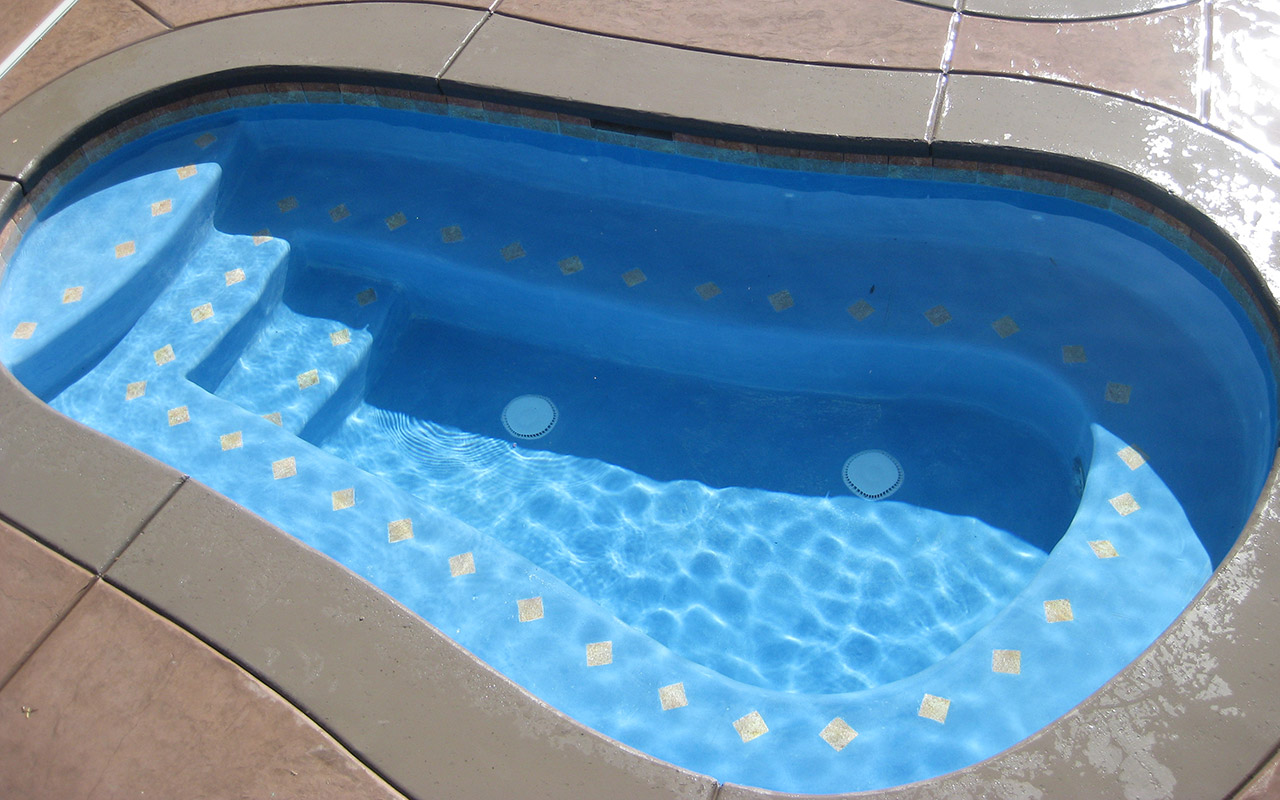 St George Pools - Custom Concrete Hot Tub / Spa